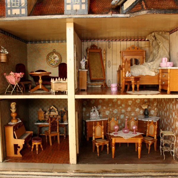 alte Puppenhaus christian Hacker ,  Antique dolls house german dollhouse 