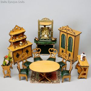 Antique Dollhouse Furniture 1