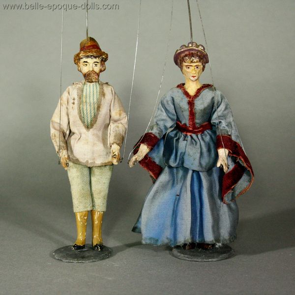 Antique early theater doll  , alte miniatuur theaterfiguren