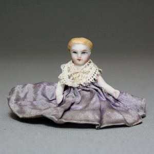 Antique Dollhouse all bisque doll  , Puppenstuben zubehor , Antique dolls house miniature baby  